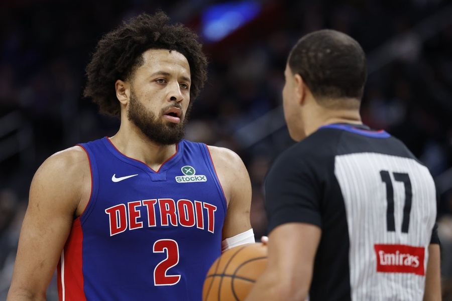 Hawks, East-leading Pistons meet again after restful break
