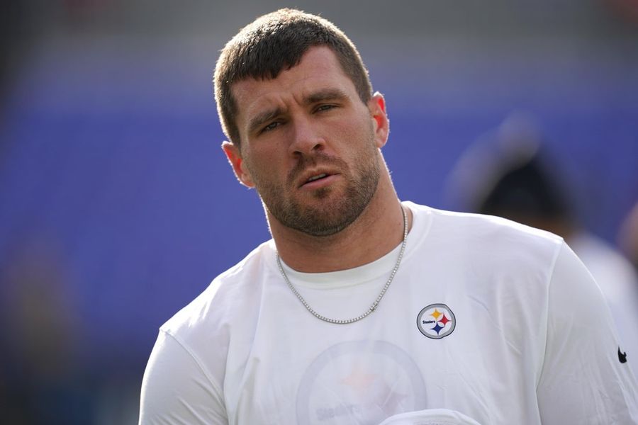 NFL: Pittsburgh Steelers at Baltimore Ravens