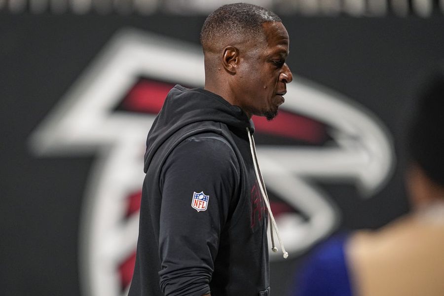 Raheem Morris: Eliminated Falcons to 'evaluate everything' at season's end