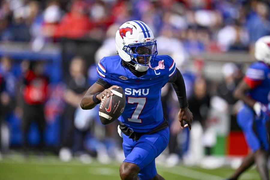 NCAA Football: Louisville at Southern Methodist