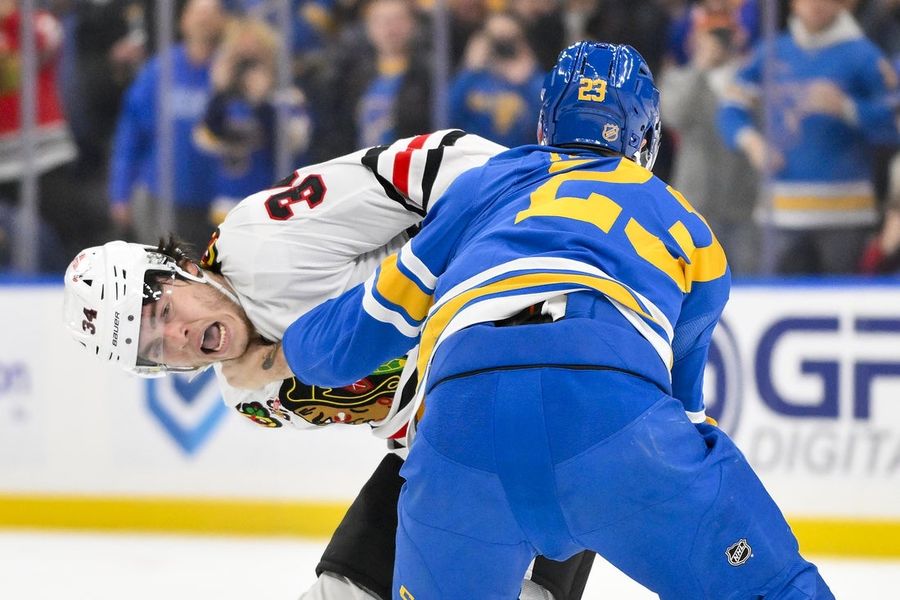 NHL: Chicago Blackhawks at St. Louis Blues