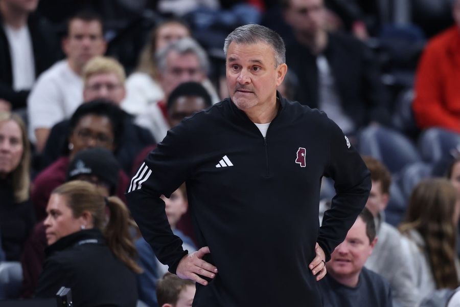 Josh Hubbard's 34 points lift Mississippi State over Long Island