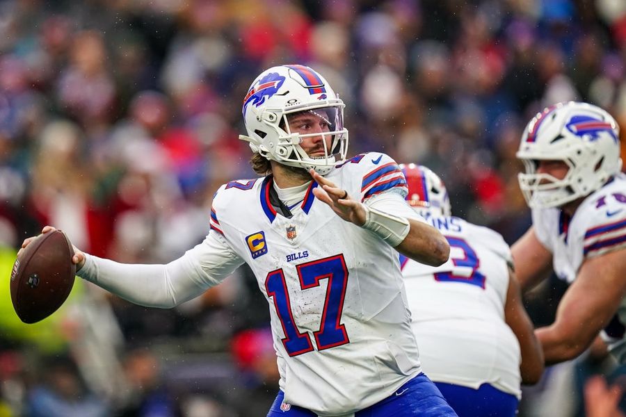 NFL: Buffalo Bills at New England Patriots