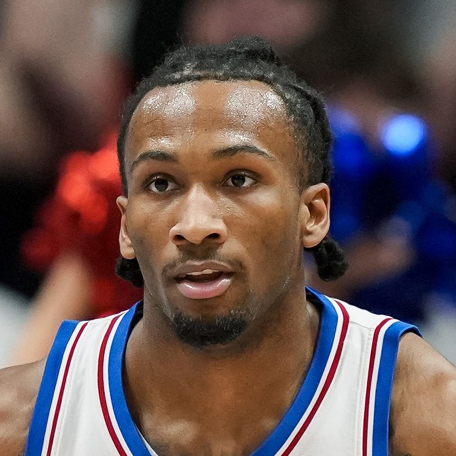 Darryn Peterson key factor as No. 22 Kansas hosts TCU