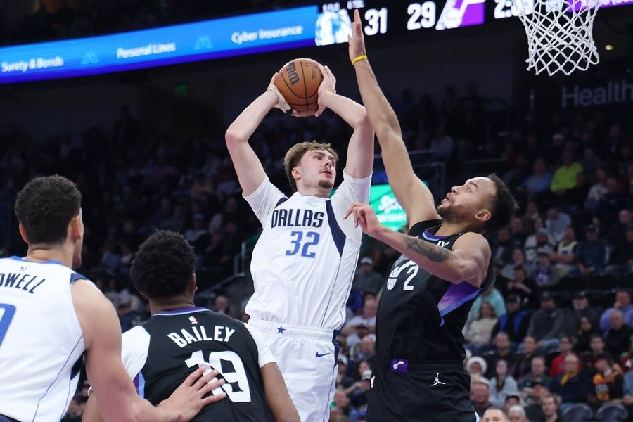 Cooper Flagg hace historia con 42, pero los Mavs caen ante el Jazz en tiempo extra