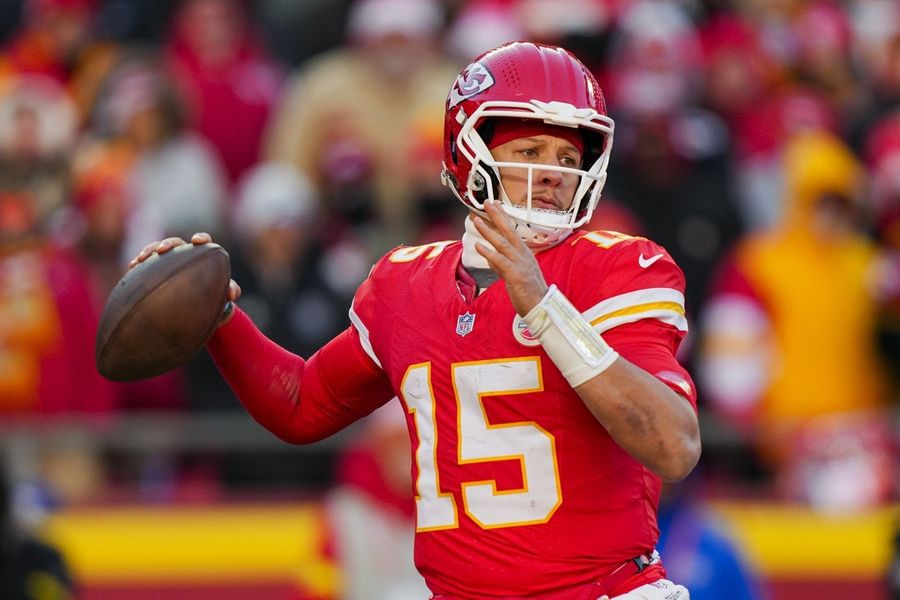 NFL: Los Angeles Chargers at Kansas City Chiefs
