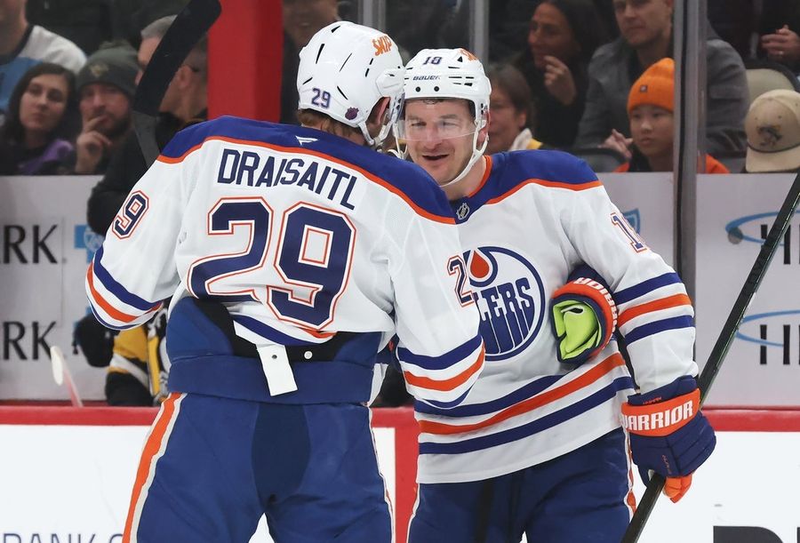 NHL: Edmonton Oilers at Pittsburgh Penguins