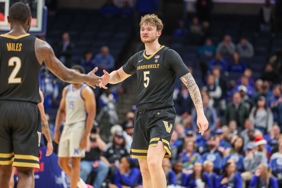 NCAA Basketball: Vanderbilt at Memphis