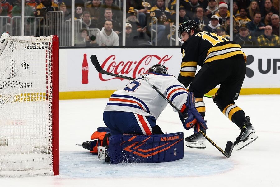 NHL: Edmonton Oilers at Boston Bruins