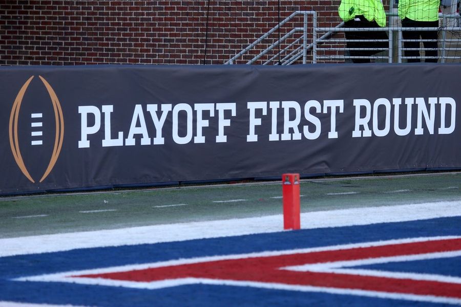 NCAA Football: CFP National Playoff First Round-Game 3-Tulane at Mississippi