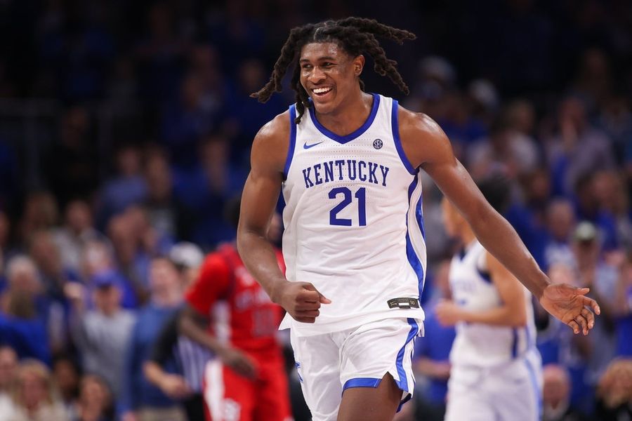NCAA Basketball: CBS Sports Classic-St. John at Kentucky