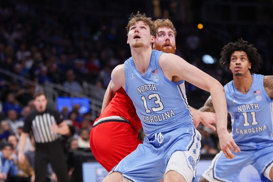No. 12 North Carolina edges Ohio State on late basket