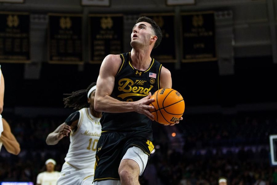 NCAA Basketball: IUPU - Ft. Wayne at Notre Dame