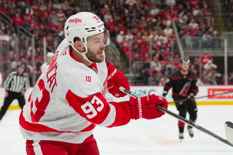 Los Red Wings buscan una solución al dominio de los Sens sobre la rivalidad