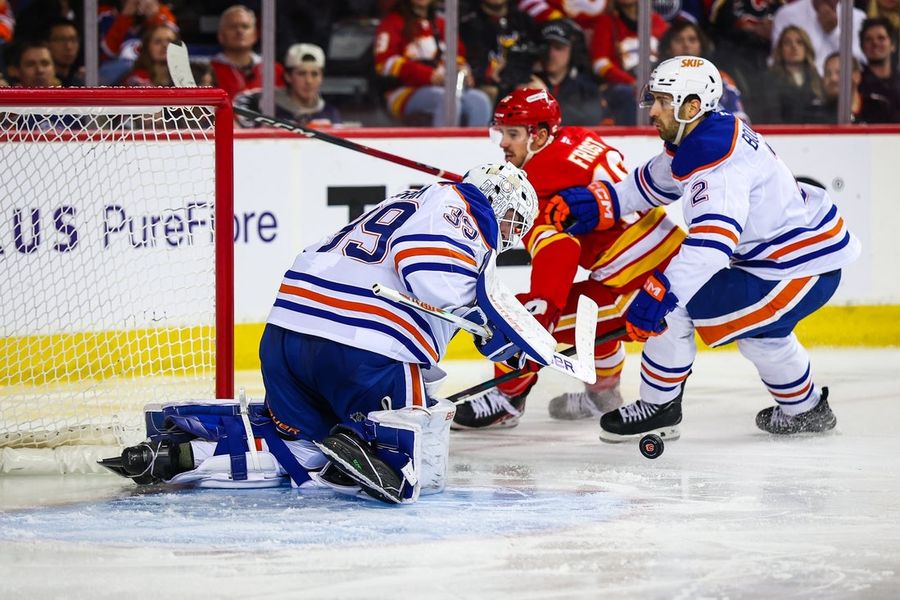 NHL: Edmonton Oilers at Calgary Flames