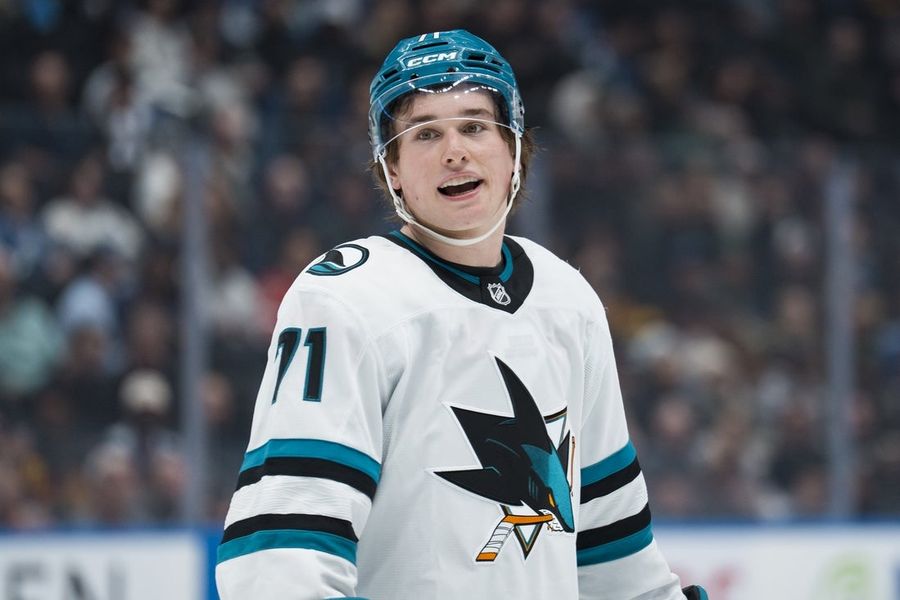 NHL: San Jose Sharks at Vancouver Canucks