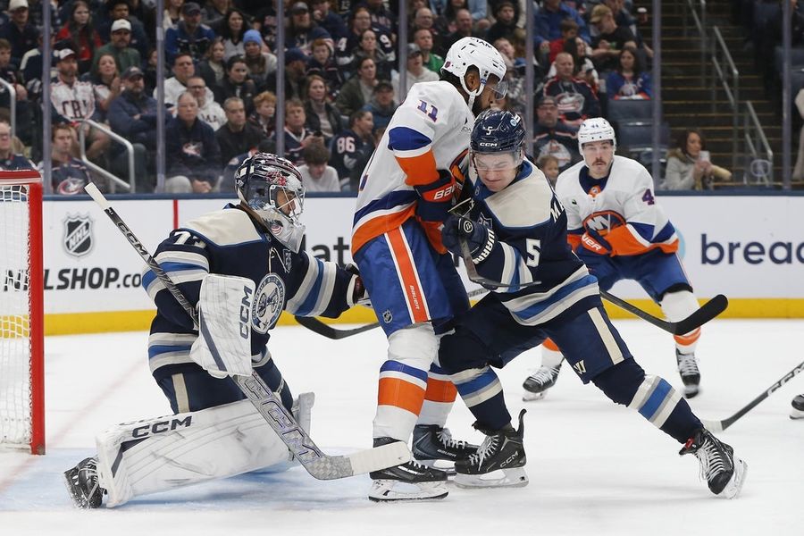 NHL: New York Islanders at Columbus Blue Jackets
