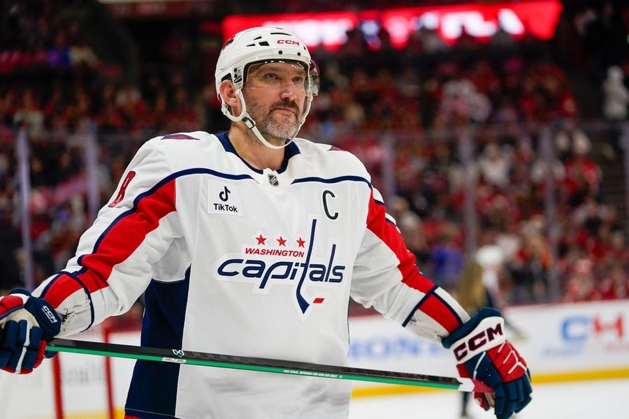 Los Capitals esperan recuperar su forma ante unos Blackhawks maltrechos