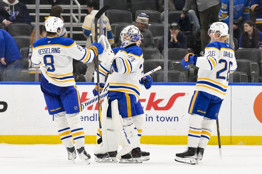 Sabres win ninth straight game with OT victory over Blues