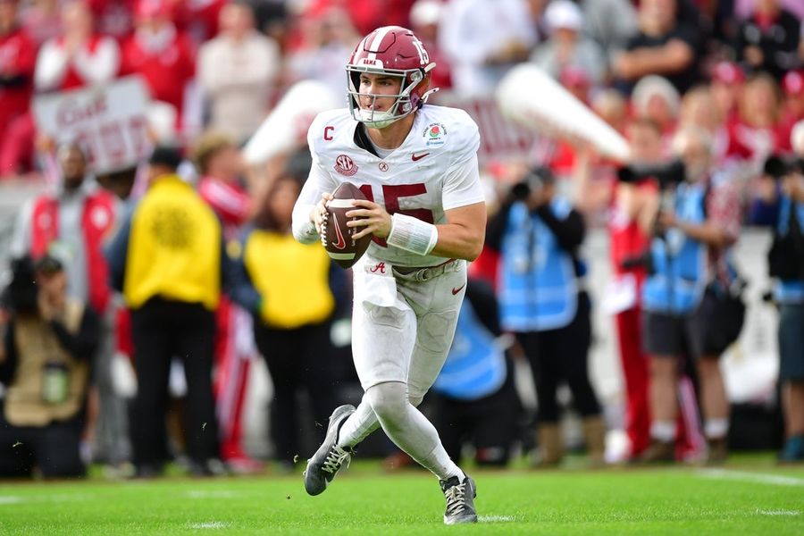 NCAA Football: Rose Bowl-Alabama at Indiana