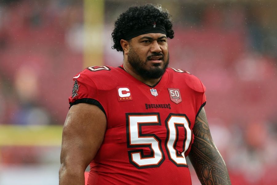 Bucs DT Vita Vea a 'hold-in' at camp, seeks new contract