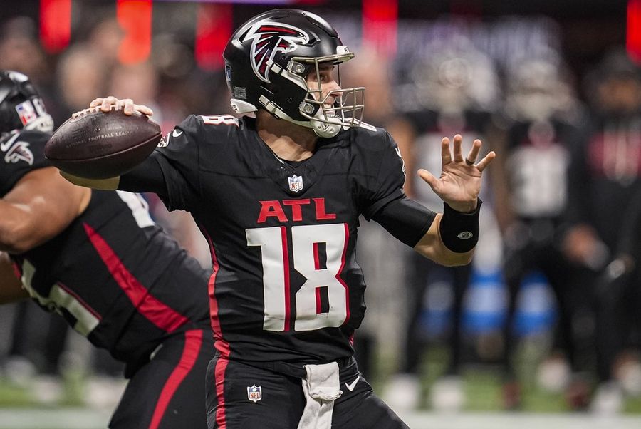 Reports: Falcons QB Kirk Cousins agrees to modified contract