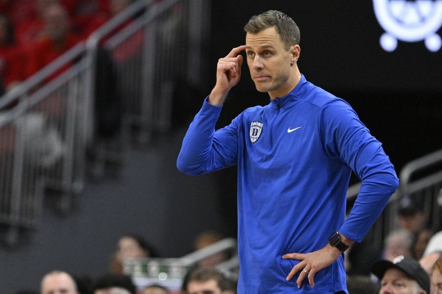 El No. 6 Duke se recupera de un comienzo lento y derrota al No. 24 SMU