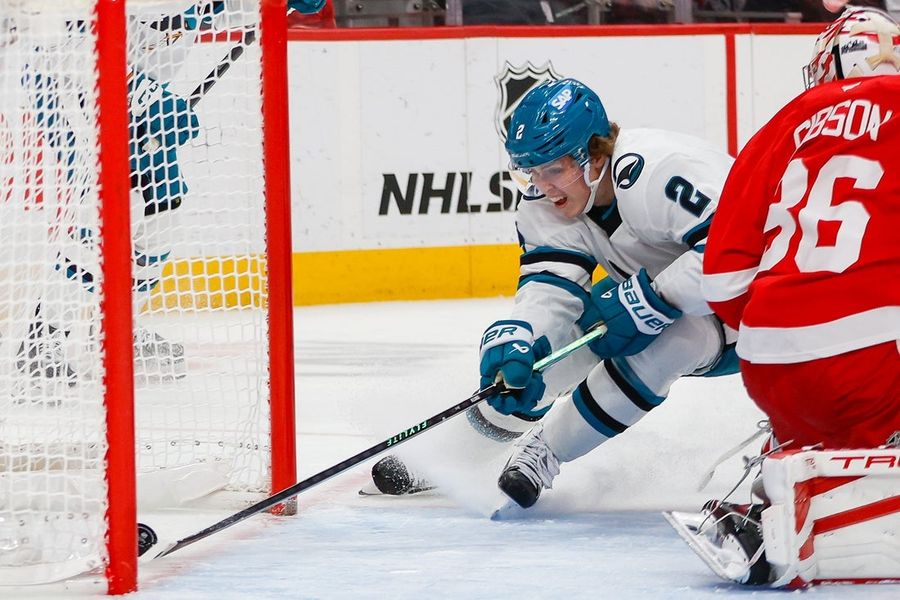 NHL: San Jose Sharks at Detroit Red Wings