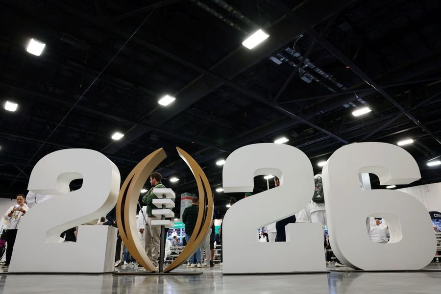 NCAA Football: CFP Media Day-Miami