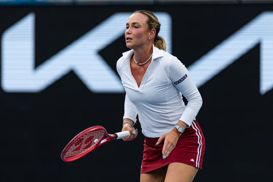 WTA roundup: Donna Vekic sweeps Emma Raducanu in London final