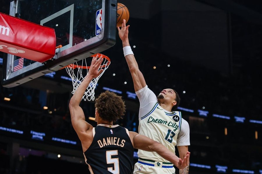 NBA: Milwaukee Bucks at Atlanta Hawks