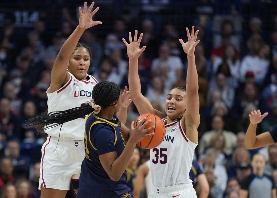 NCAA Womens Basketball: Notre Dame at UConn