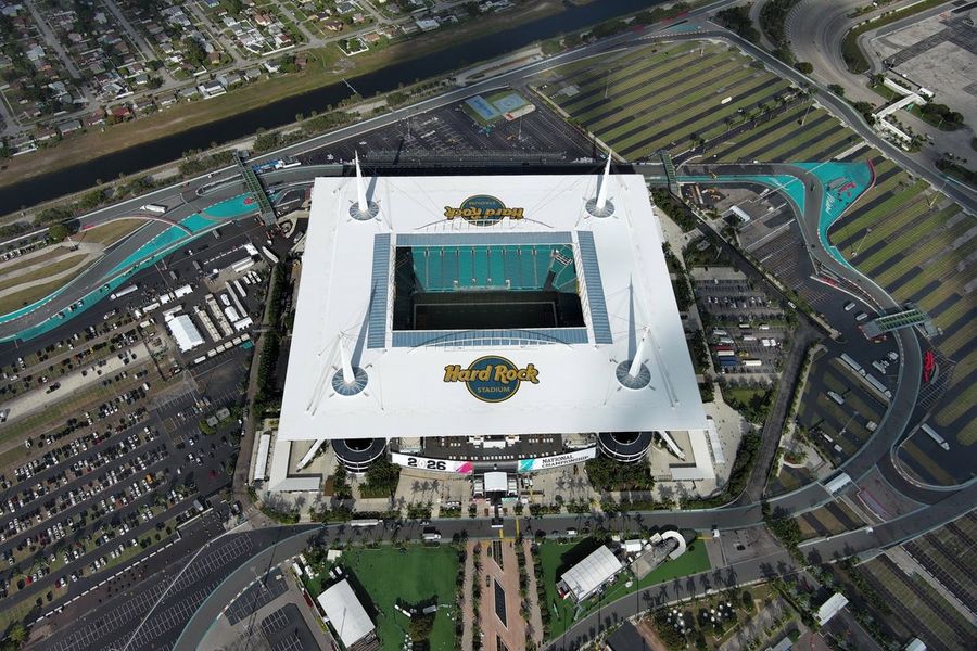 NFL: Miami no longer meets Super Bowl site requirements