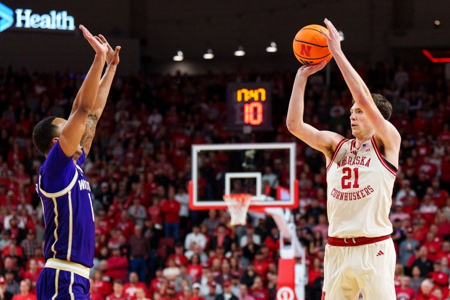 NCAA Basketball: Washington at Nebraska