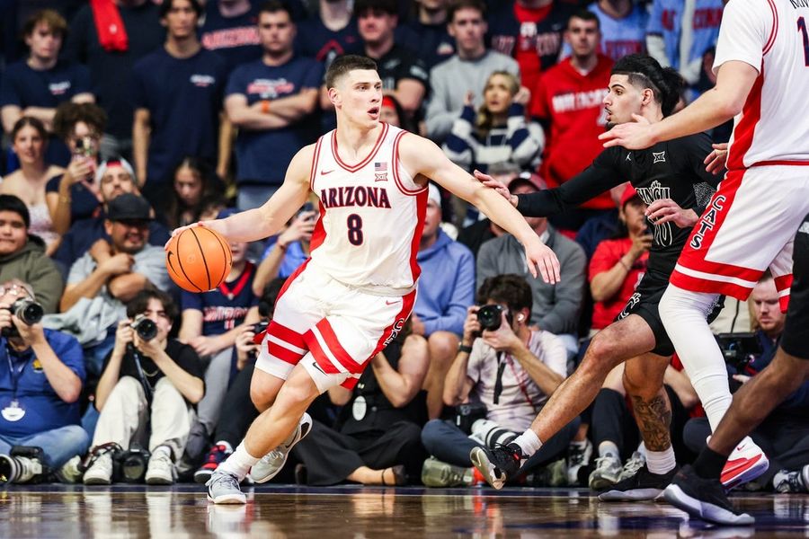 NCAA Basketball: Cincinnati at Arizona