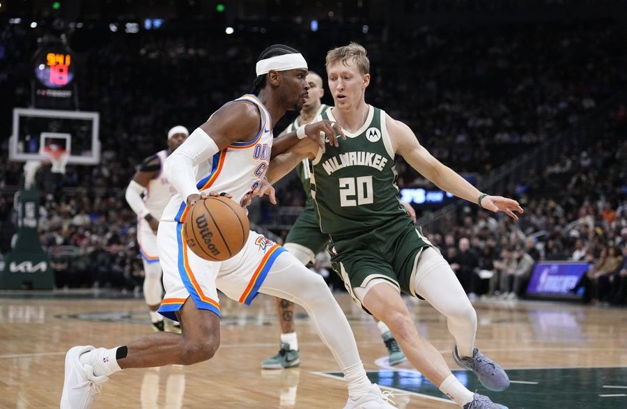NBA: Oklahoma City Thunder at Milwaukee Bucks