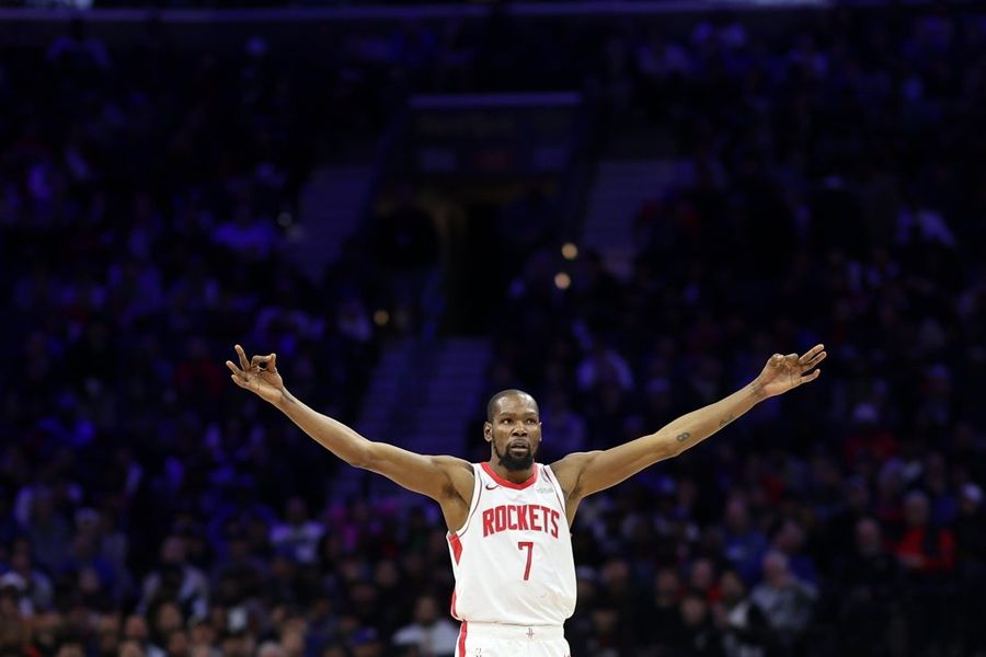 NBA: Houston Rockets at Philadelphia 76ers