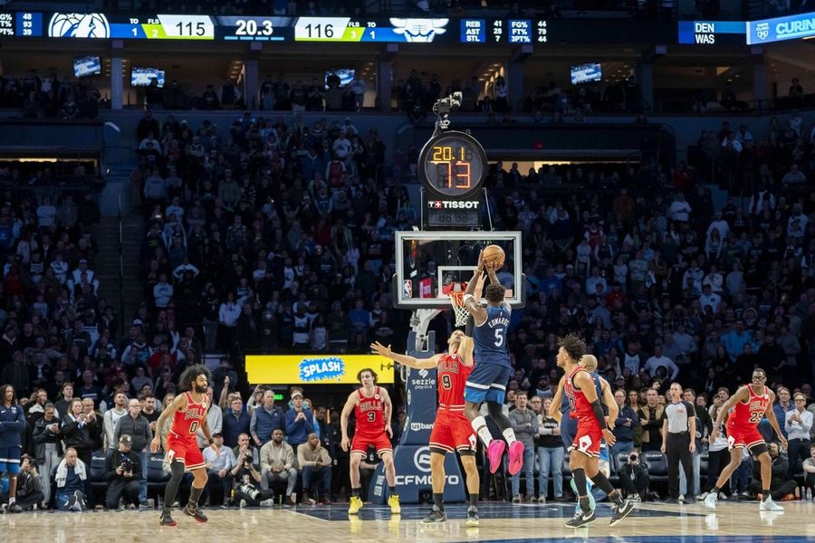 NBA: Chicago Bulls at Minnesota Timberwolves