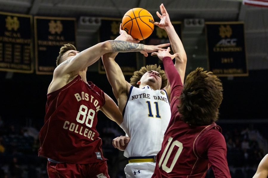 Notre Dame ends losing streak after late Boston College gaffe
