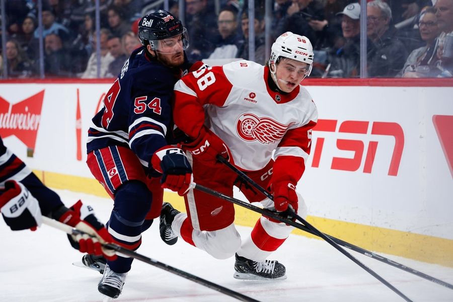 NHL: Detroit Red Wings at Winnipeg Jets
