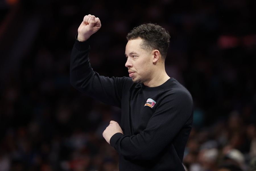 Spurs' Mitch Johnson to coach in All-Star Game