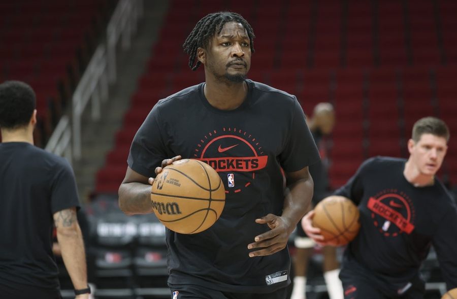 Report: Hornets acquire Dorian Finney-Smith, 3 picks from Rockets