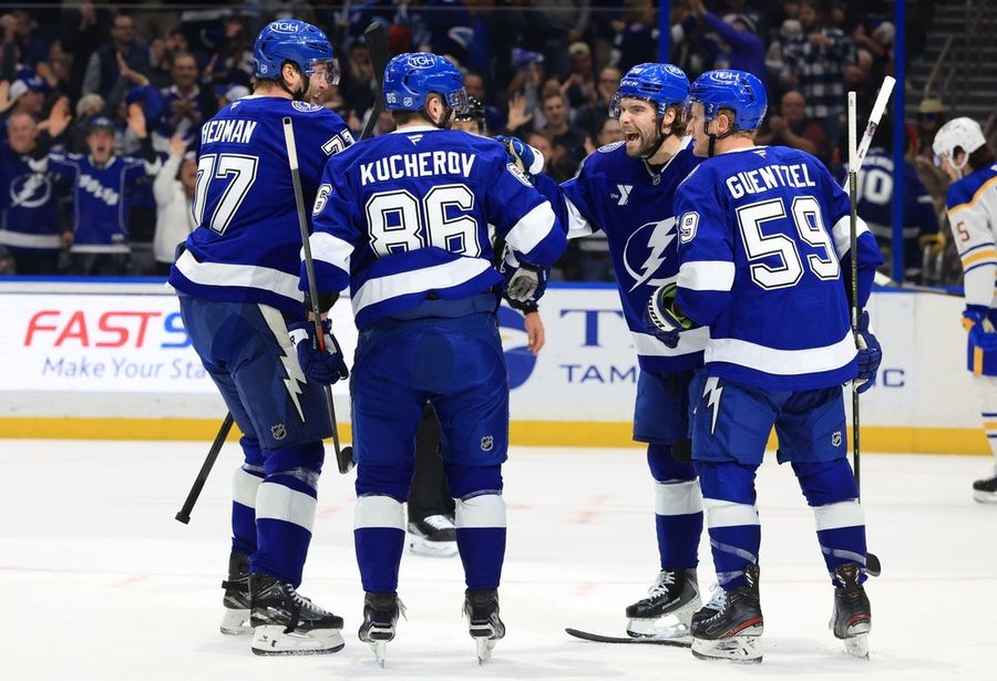 NHL: Buffalo Sabres at Tampa Bay Lightning
