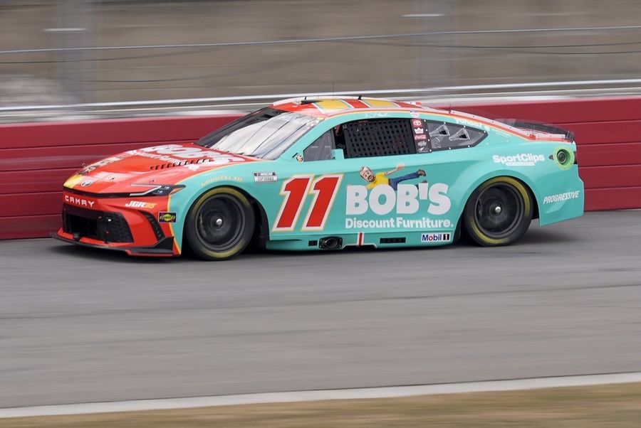 Denny Hamlin aggravates shoulder injury in fall