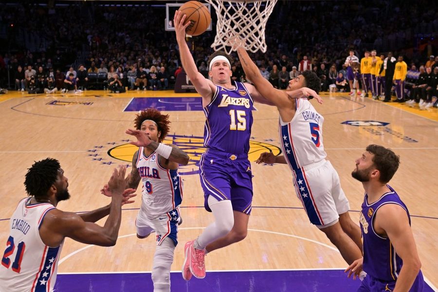 NBA: Philadelphia 76ers at Los Angeles Lakers
