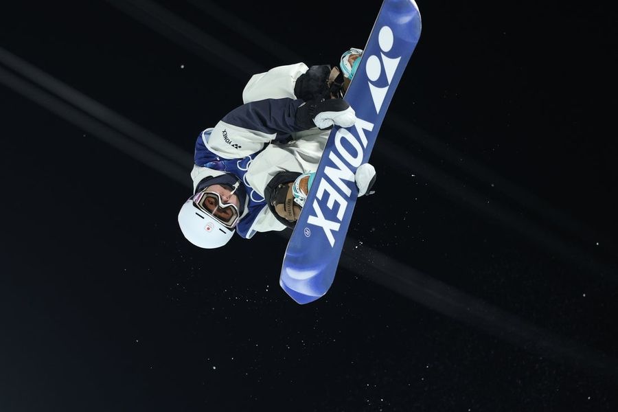 Olympics: Snowboard-Mens Halfpipe Qualification