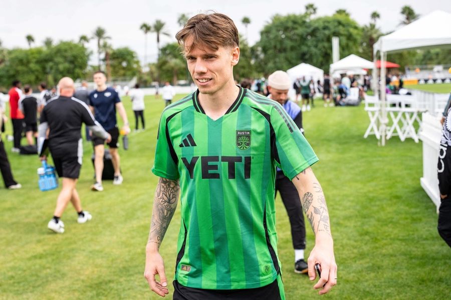 LA Galaxy sign Finnish F Robert Taylor through 2026
