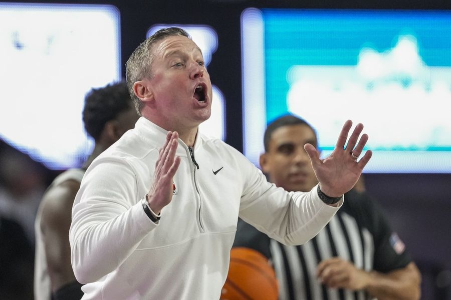 NCAA Basketball: Florida at Georgia