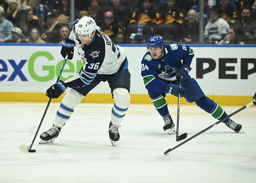 NHL: Winnipeg Jets at Vancouver Canucks