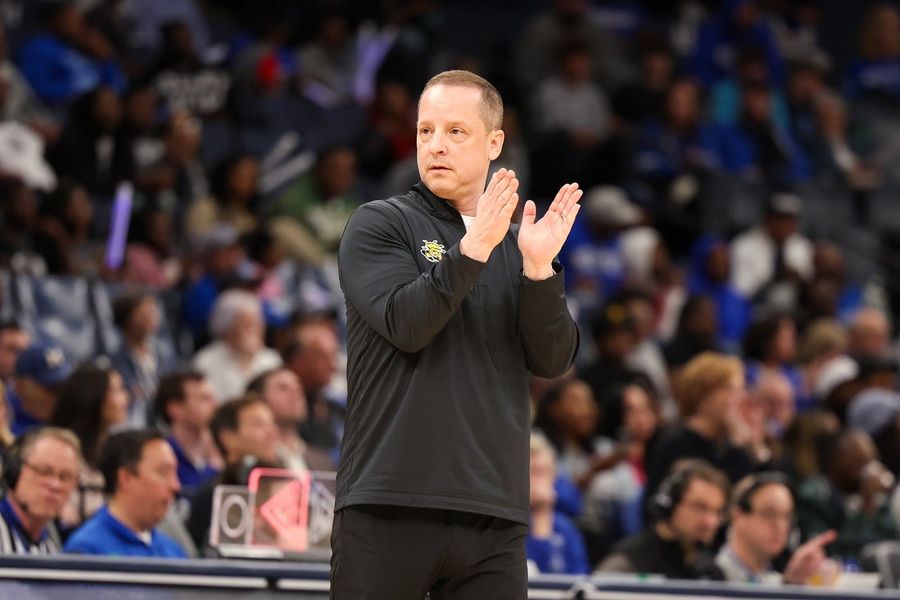 NCAA Basketball: Wichita State at Memphis